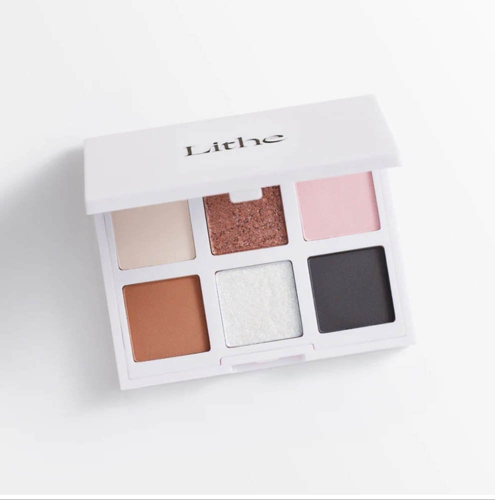 Lithe Astral Eyeshadow Palette New In Box
